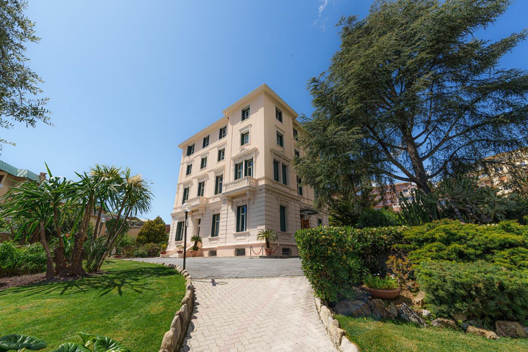 Hotel Villa Levi Sanremo Esterno foto