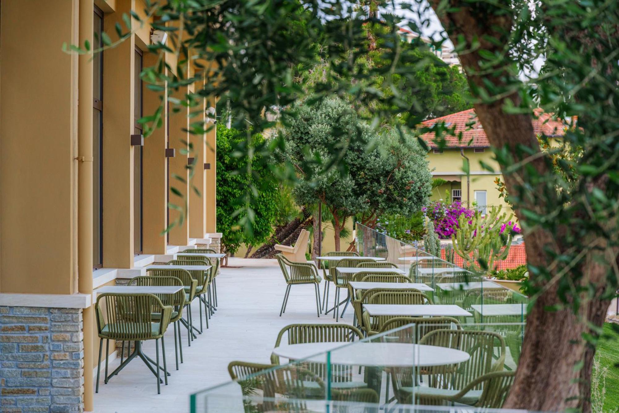 Hotel Villa Levi Sanremo Esterno foto