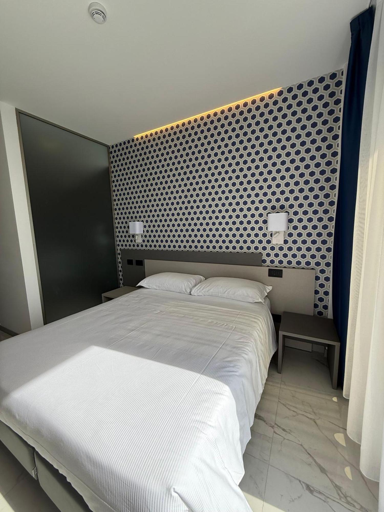 Hotel Villa Levi Sanremo Esterno foto
