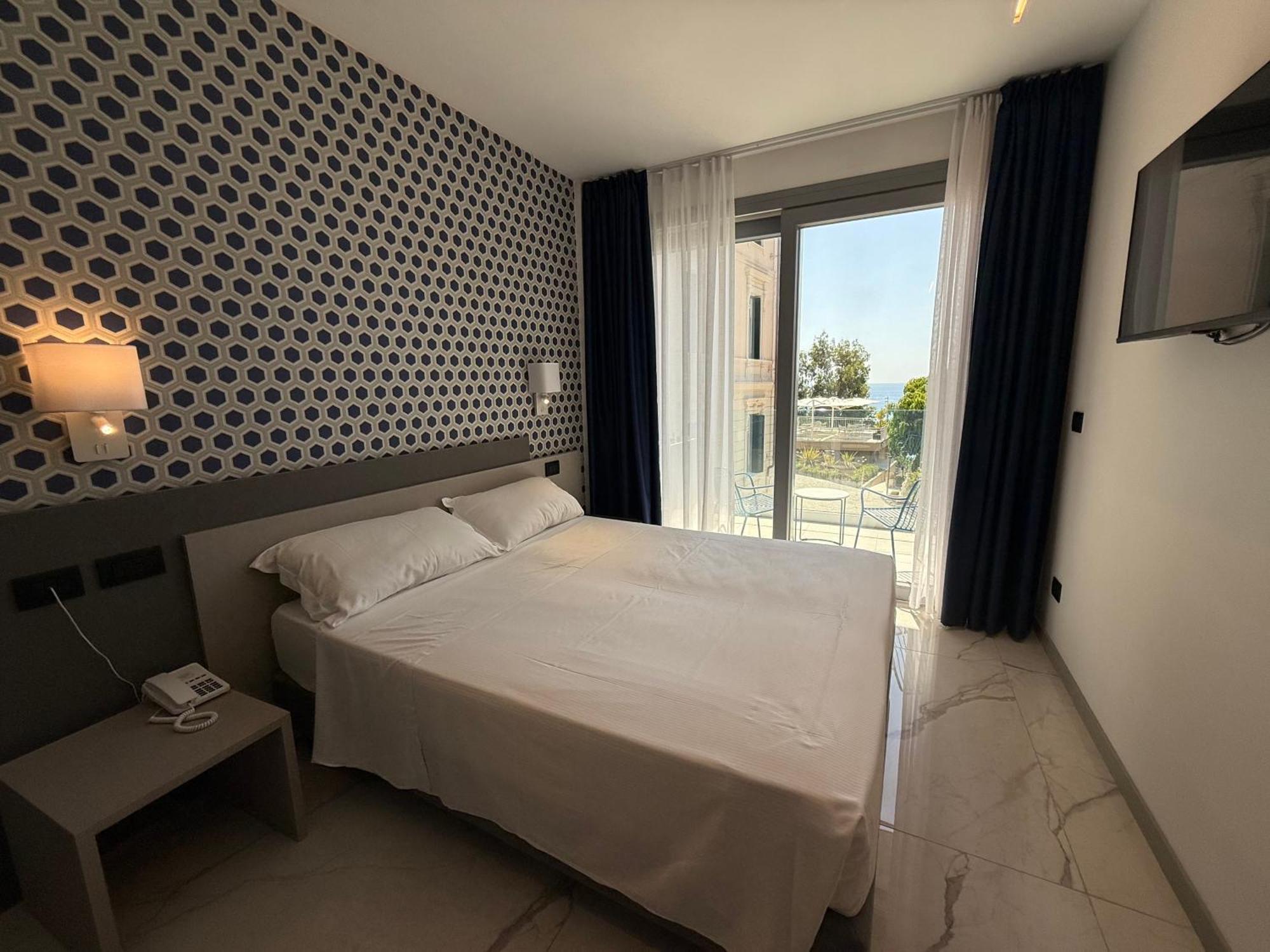 Hotel Villa Levi Sanremo Esterno foto